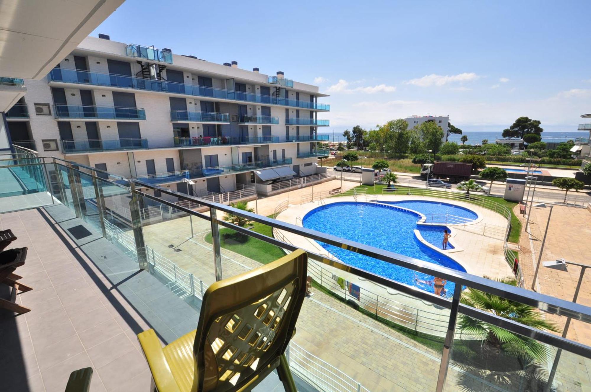 Augusta Litoral - Only Families Apartment Cambrils Room photo